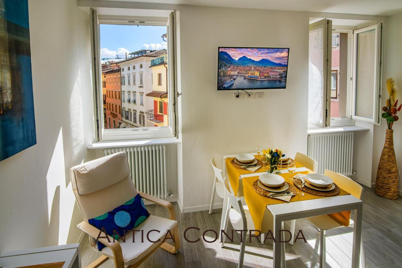 Antica Contrada Apartment Riva del Garda Exteriör bild